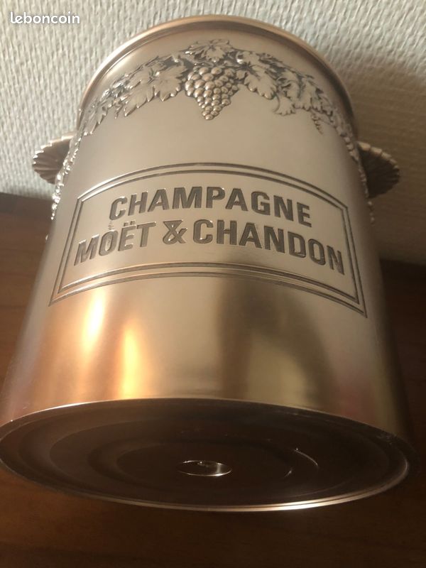 Seau à Champagne Moët & Chandon En Acrylique Transparent – France