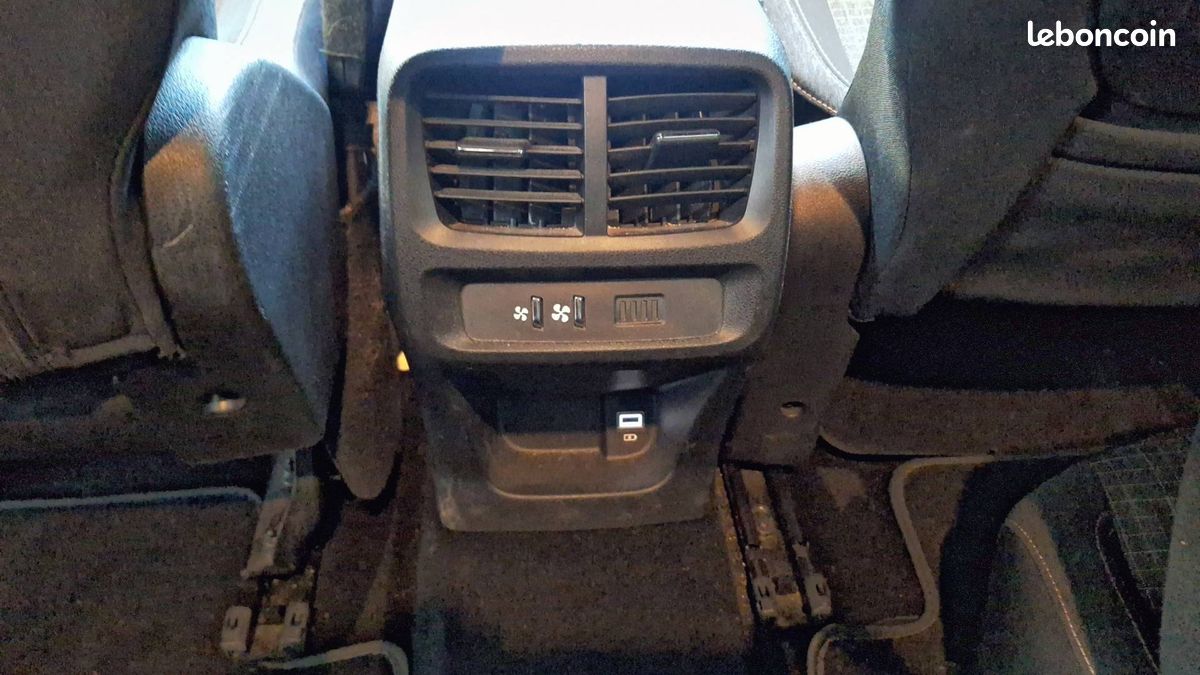 Peugeot rifter standard bluehdi 130 ss eat8 gt (image 23)