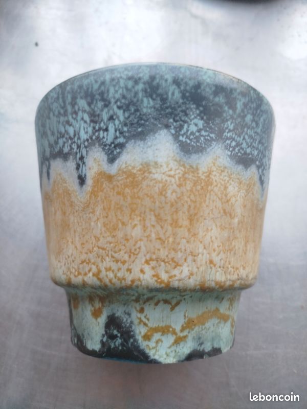 Cache-pot vintage en grès émaillé à décor de coulures – années 1970 (image 4)