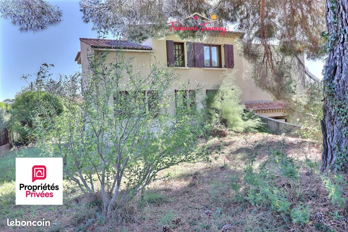 Maison 8 pièces 154 m² · à Bagnols-sur-Cèze · 154 m² · 249 000 €
