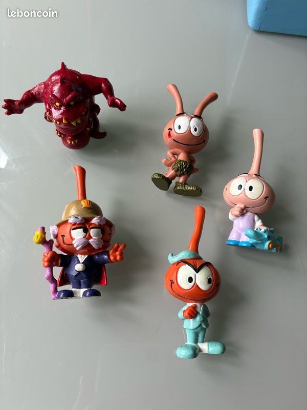 Figurine PVC Snorky En Footing - Plastique, Neuf - Personnage Mignon Et Original