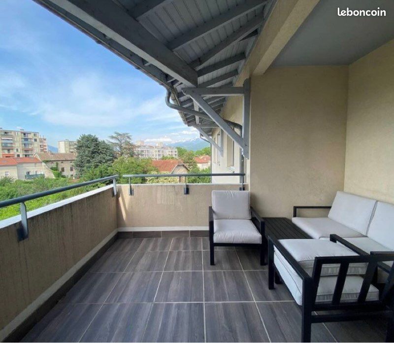 Appartement 2 pièces 27 m² · à Échirolles · 27 m² · 90 000 €