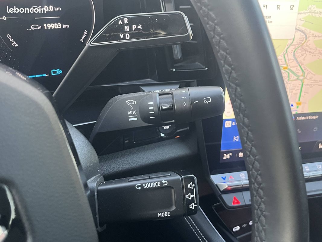 RENAULT Austral E-Tech hybrid 200 Techno (image 28)