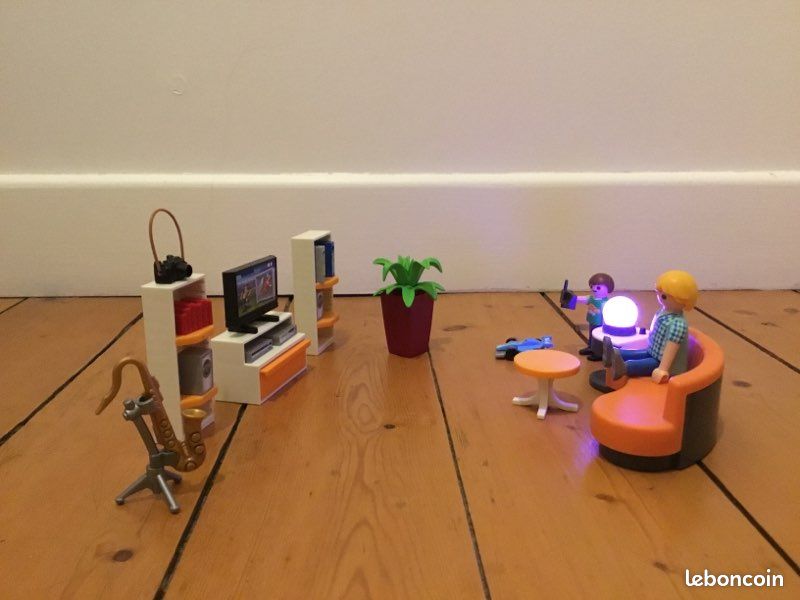 Salon playmobil (image 1)