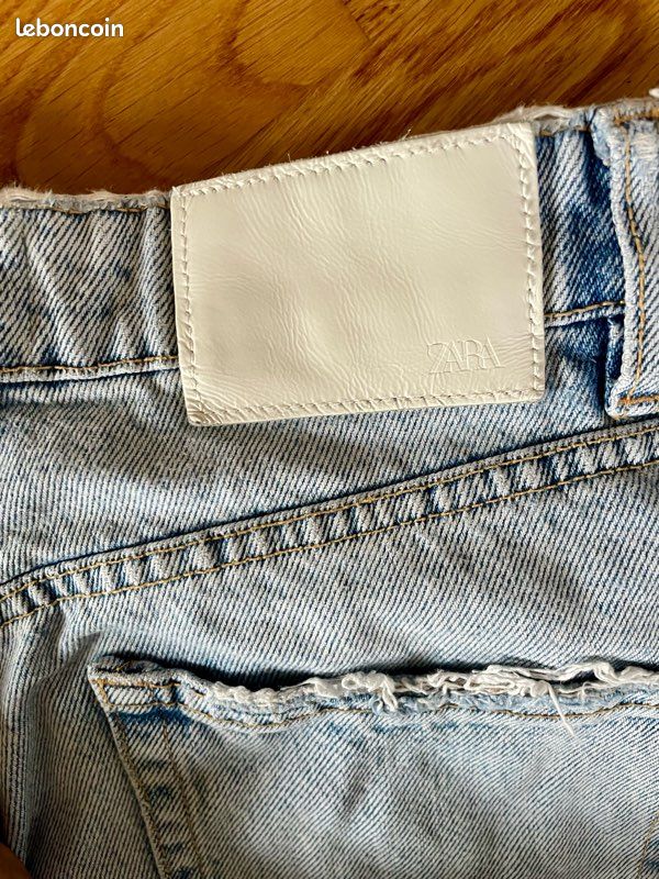 Jeans ZARA, 7/8, taille haute en 38 (image 4)