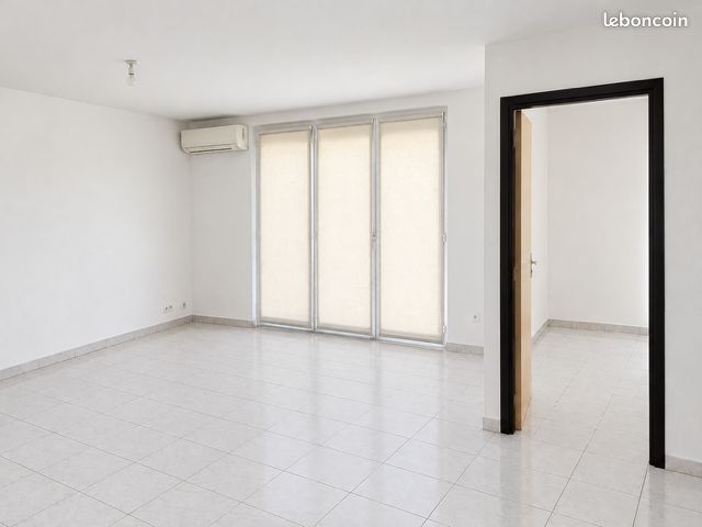 Appartement 2 pièces 39 m² · à Cuges-les-Pins · 39 m² · 125 000 €