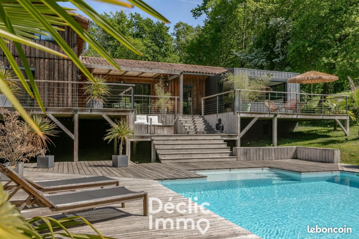Maison 7 pièces 230 m² · à Latresne · 230 m² · 1 190 000 €