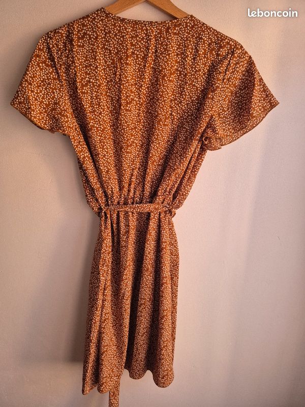 Robe marron (image 3)