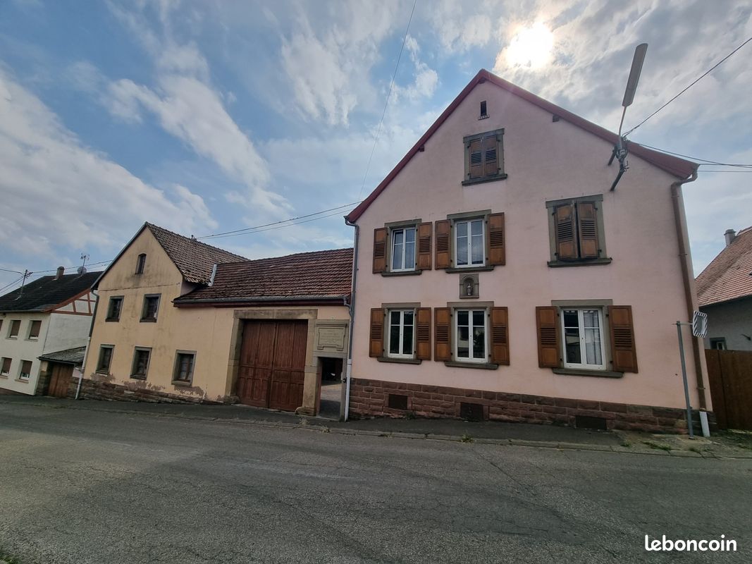 Maison 8 pièces 200 m² · à Dettwiller · 200 m² · 304 500 €