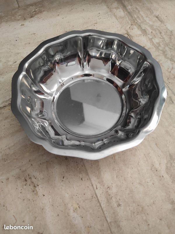 Corbeille inox ø23 cm (image 1)