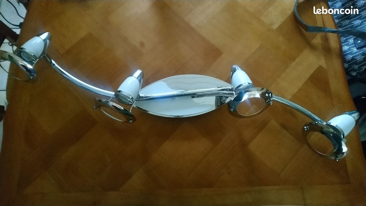 Plafonnier 4 lampes (image 1)