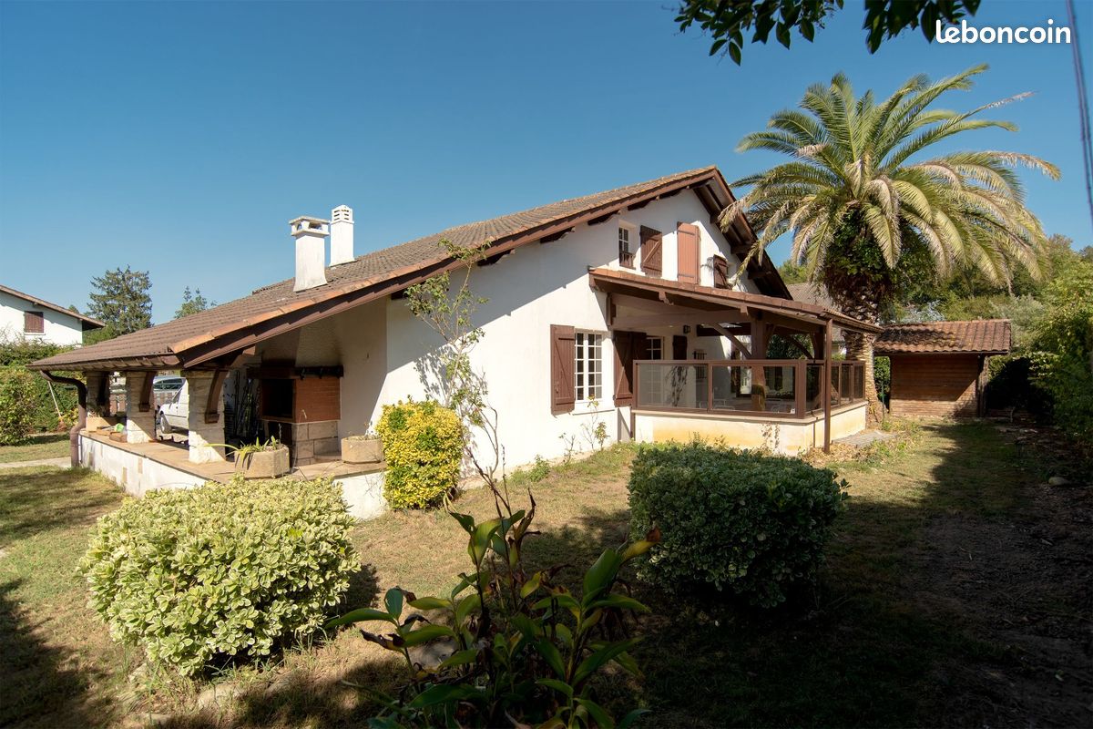 Maison 6 pièces 127 m² · à Urrugne · 127 m² · 550 000 €