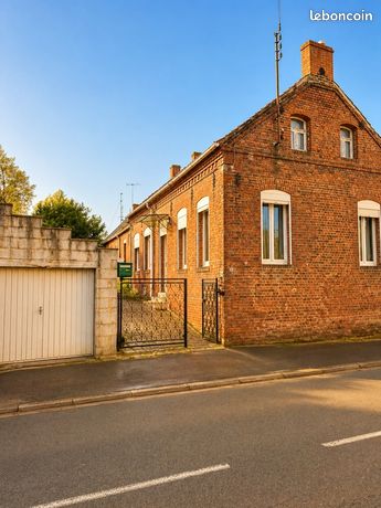 Longère 5 pièces 133 m²