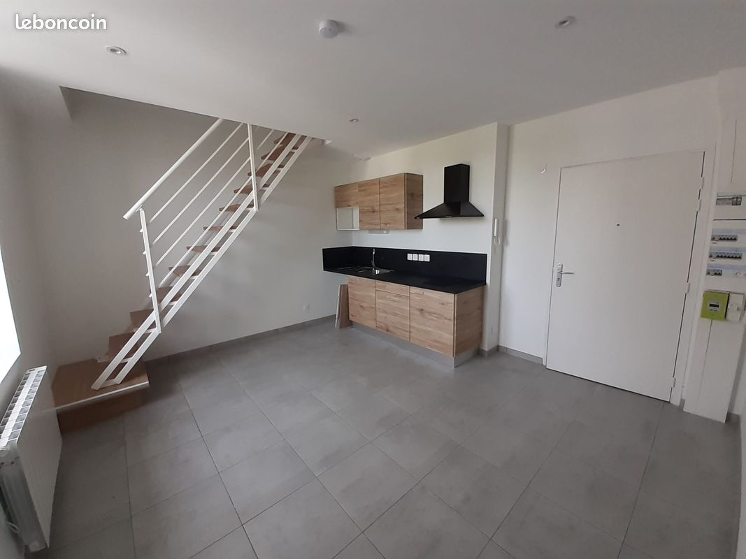 Appartement 2 pièces 38 m² · à Yssingeaux · 38 m² · 420 €/mois