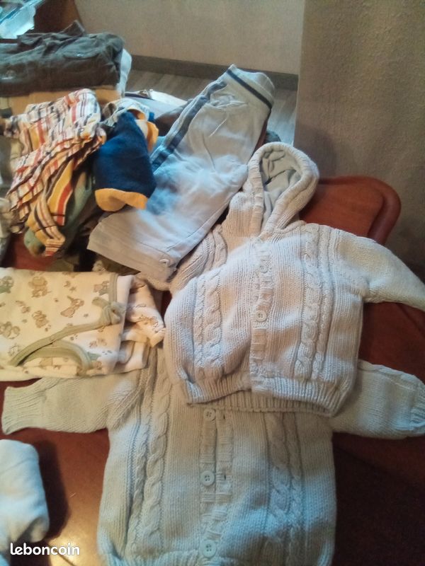 Lot de vêtements bébé garçon de 1 a 18 mois (image 1)