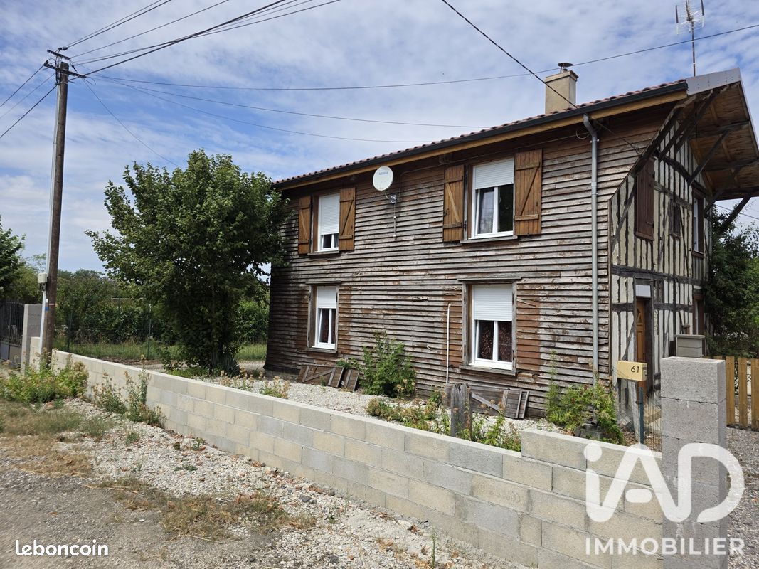 Maison 5 pièces 121 m² · à Chavanges · 121 m² · 64 000 €
