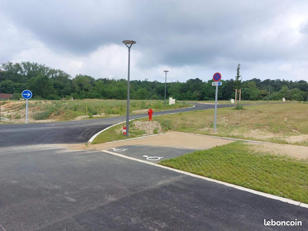 Terrain 500 m² Bougue · 51 900 €