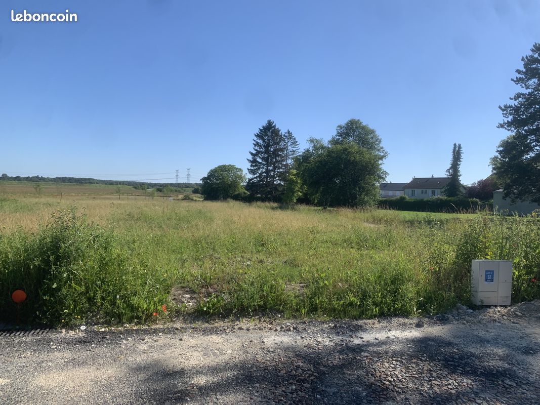 Terrain 360 m² · à Chanceaux-sur-Choisille · 360 m² · 79 000 €
