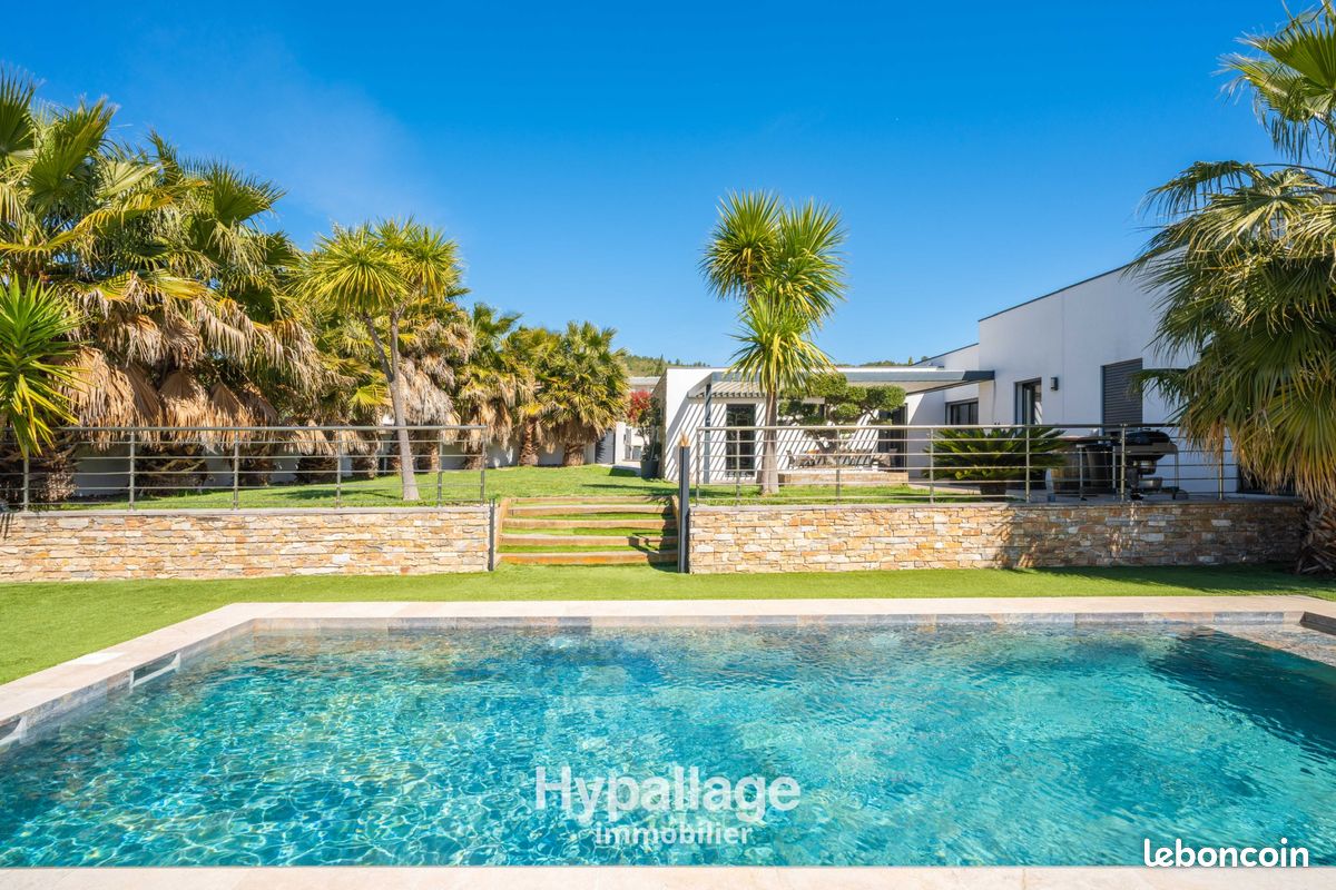 Maison 5 pièces 194 m² · à Marseille · 194 m² · 990 000 €