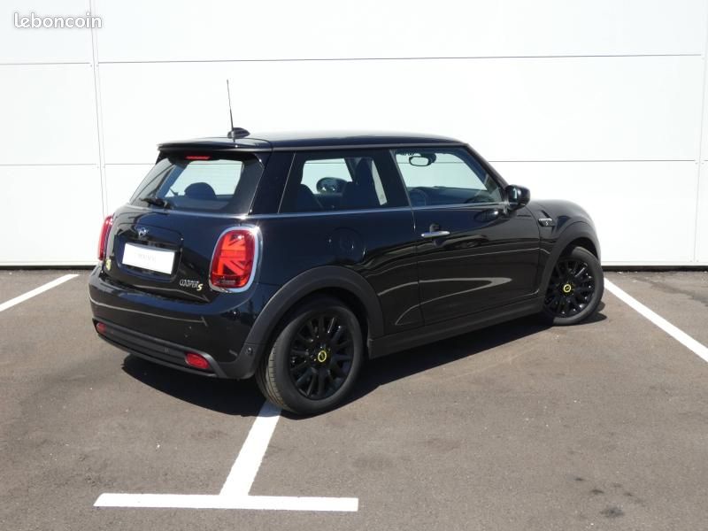 Mini Mini Cooper 136ch Edition Camden BVA7 (image 3)