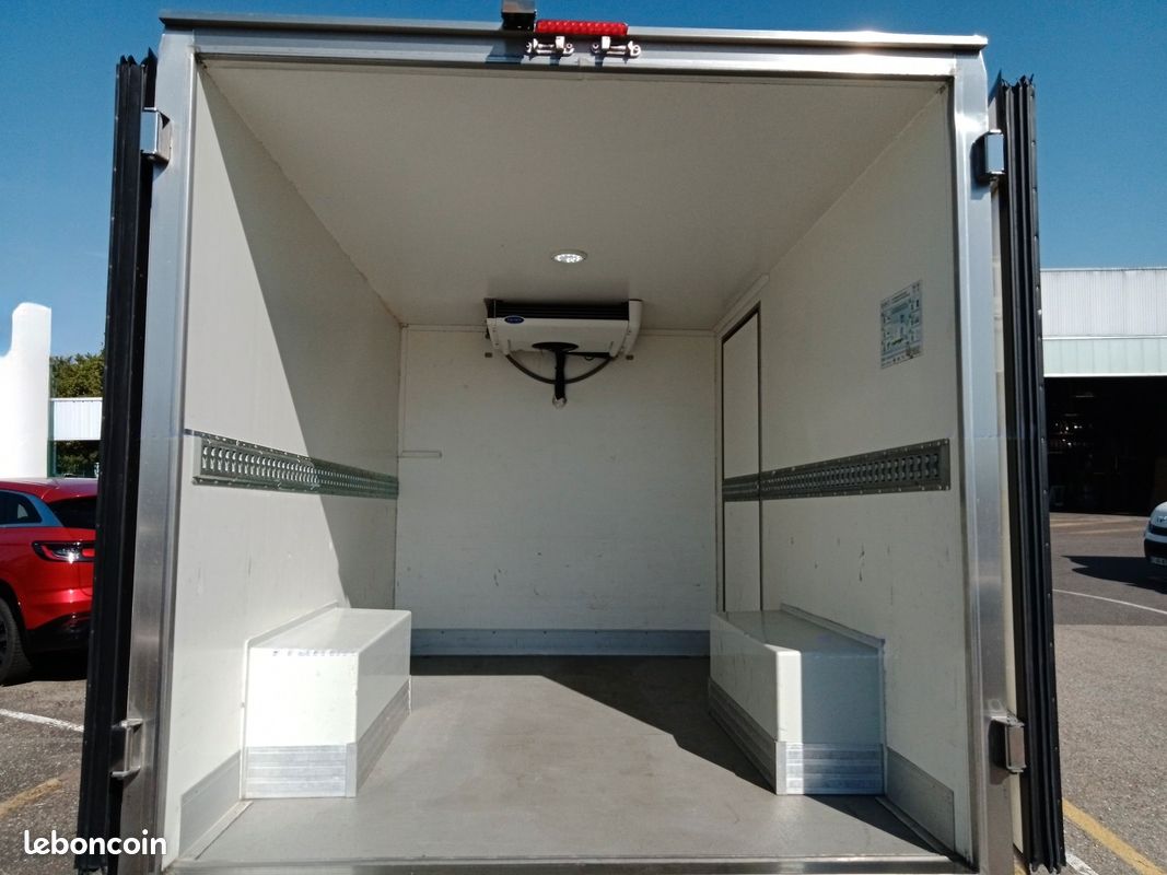 Fiat ducato pcab 3t5 m 2.3 150 ch mtj - frigorifique 18 990 (image 5)