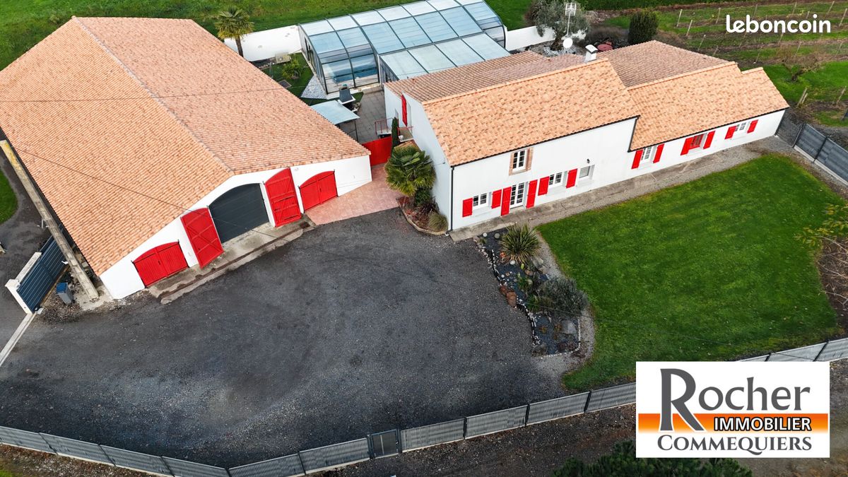 Maison 7 pièces 210 m² · à Commequiers · 210 m² · 485 000 €