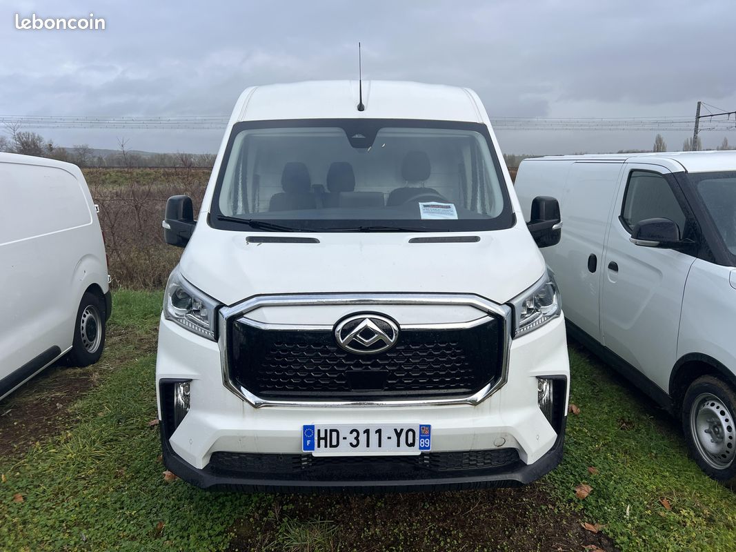 Maxus e-deliver9 fourgon double porte l3h2 72 kwh (image 4)