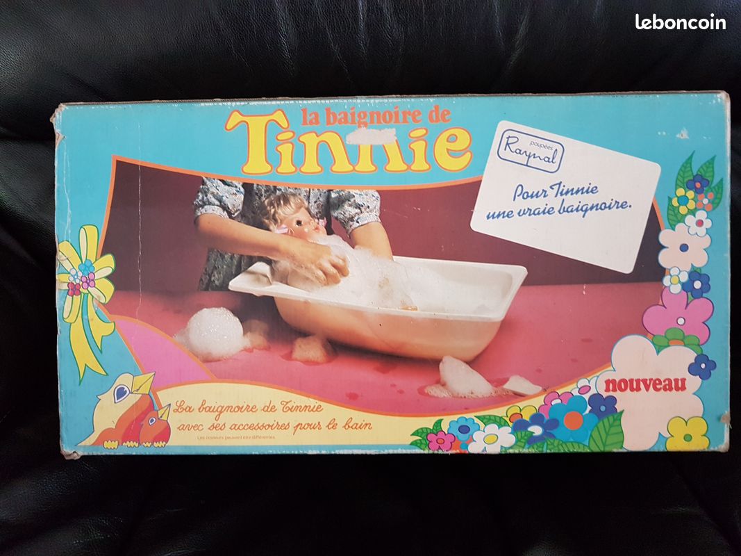 Coffret Bain : 1 Baignoire Rose 39 x 8 x 22 cm lxlxh pour poupée