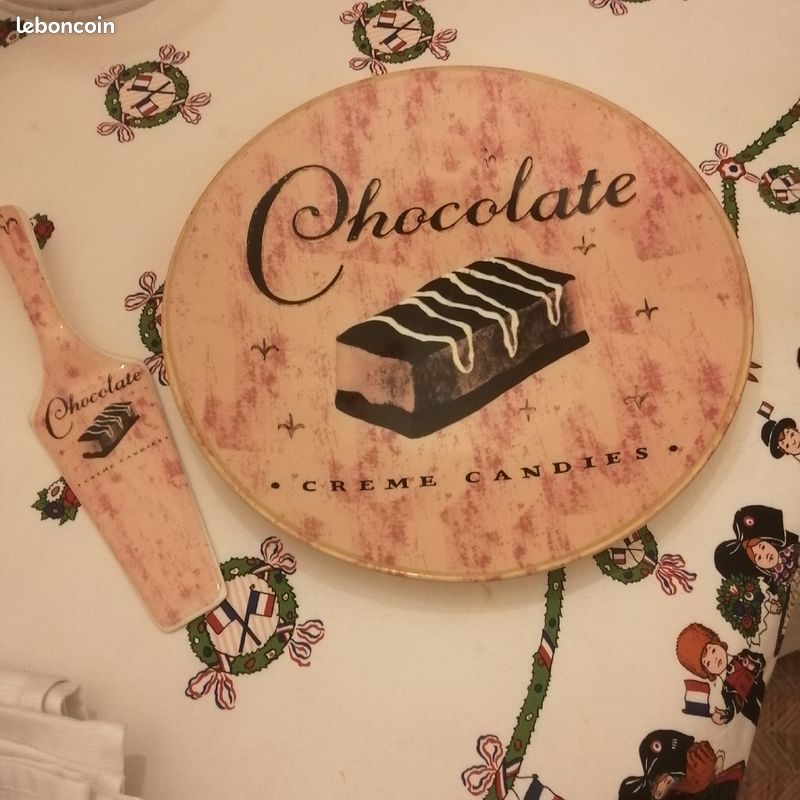 Grand plat à gâteaux (image 1)