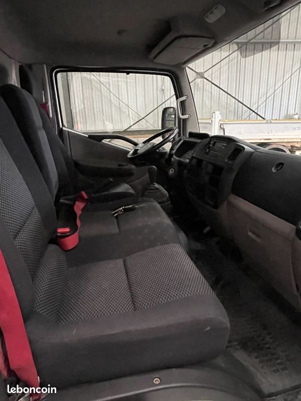 Renault MAXITY (image 11)