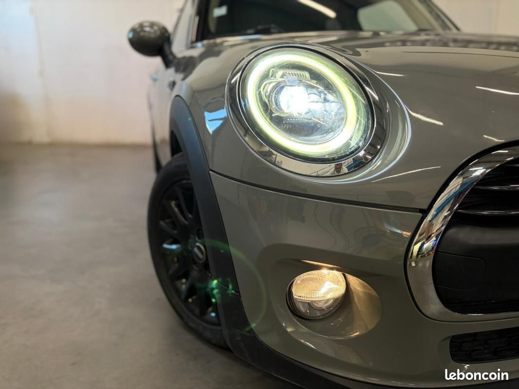 Mini Cooper 5 Portes One 102 ch BVA7 Finition Salt (image 4)