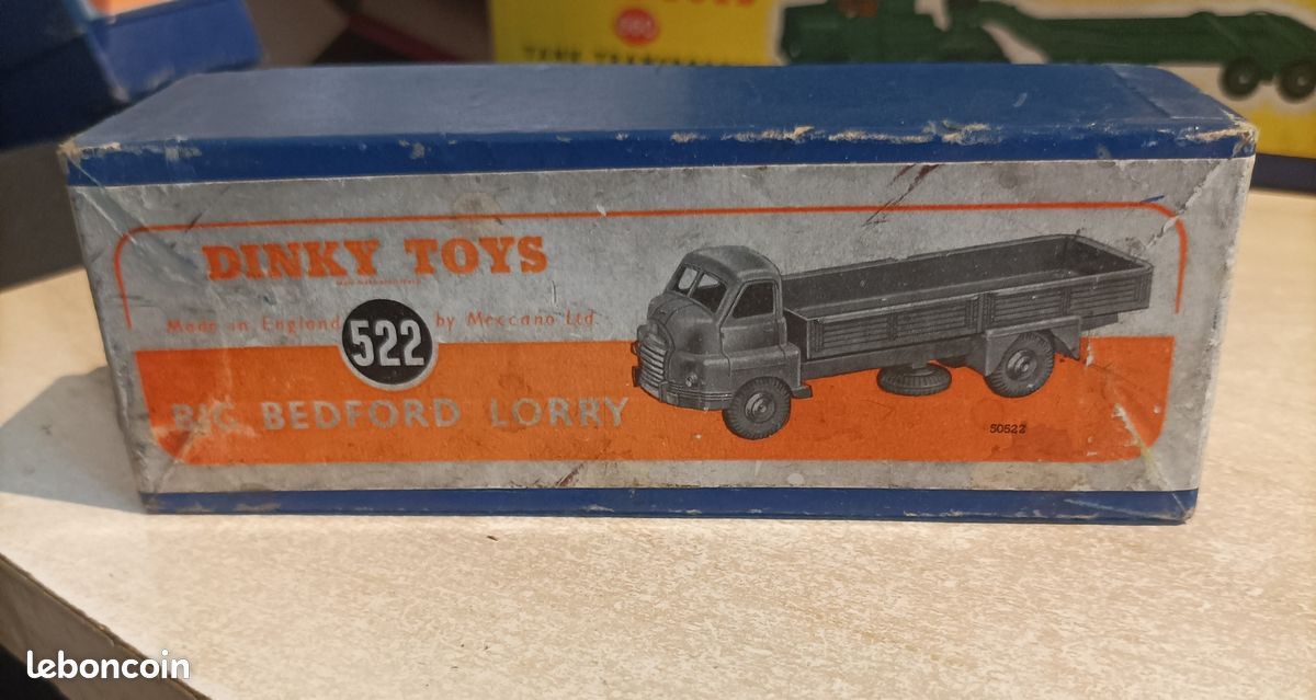 Camion Dinky Toys Bedford Big Bedford Plateau Métal Marron échelle 1/50 - Occasion