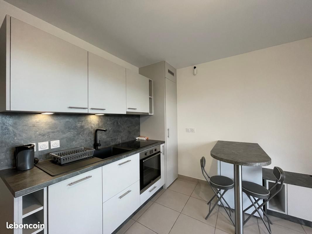 Appartement 1 pièce 23 m² · à Annemasse · 23 m² · 880 €/mois