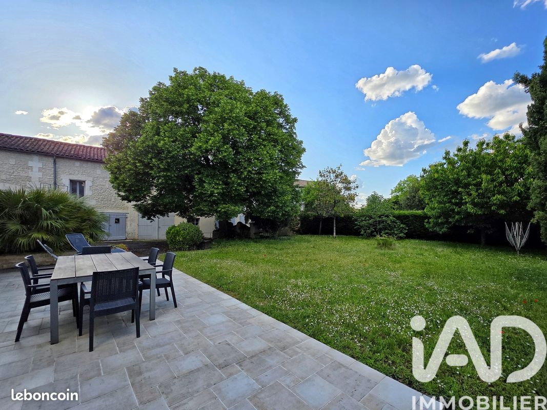 Maison 12 pièces 380 m² (image 19)