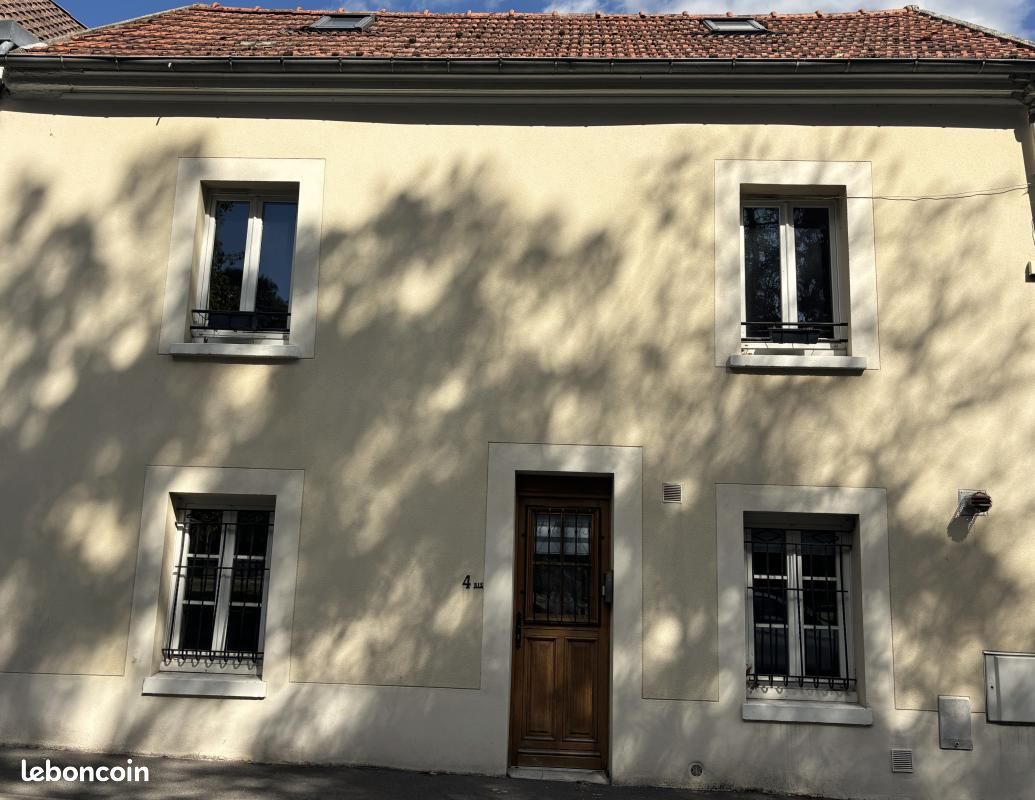 Maison 4 pièces 83 m² · à Le Plessis-Bouchard · 83 m² · 229 000 €
