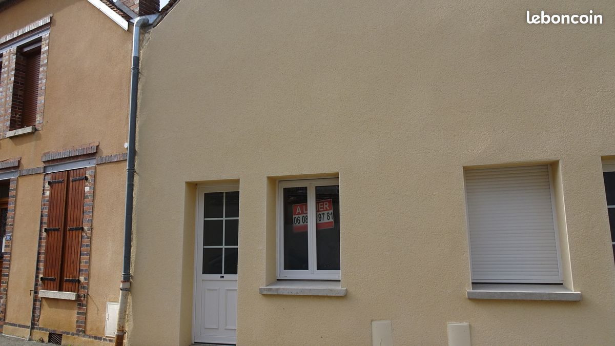 Appartement 1 pièce 25 m² · à Courtenay · 25 m² · 410 €