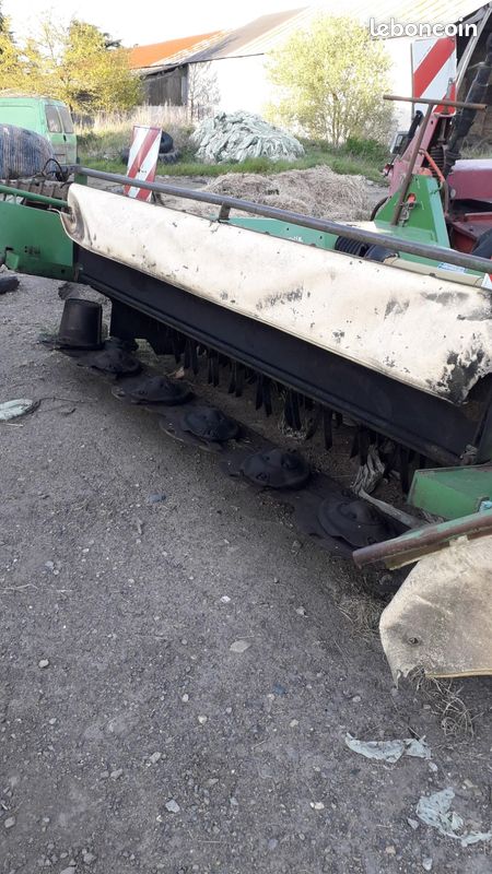Faucheuse conditionneuse frontale krone (image 1)