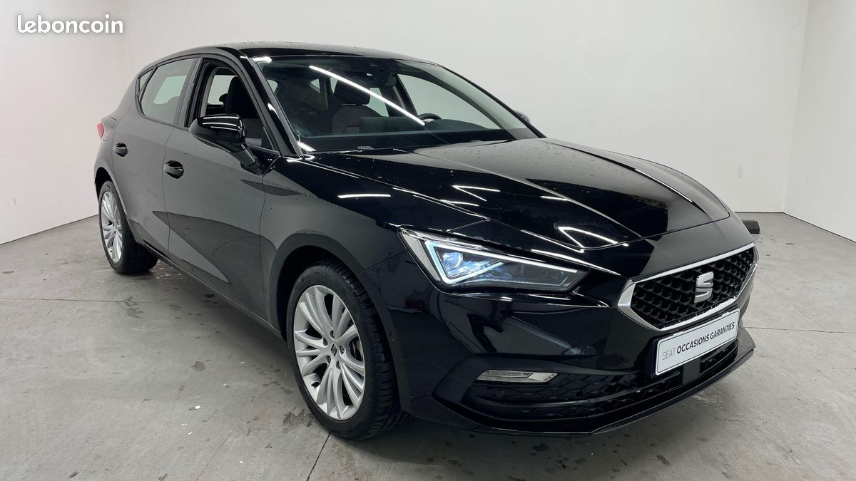 SEAT Leon 1.5 eTSI Hybrid 115 DSG7 Copa (image 1)