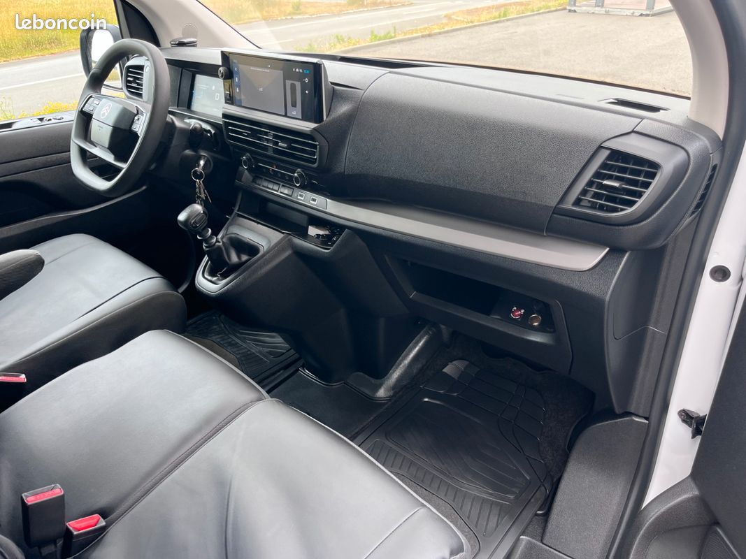 Citroen jumpy vu 2.0 bluehdi 145 ch m pack premium connect (image 6)