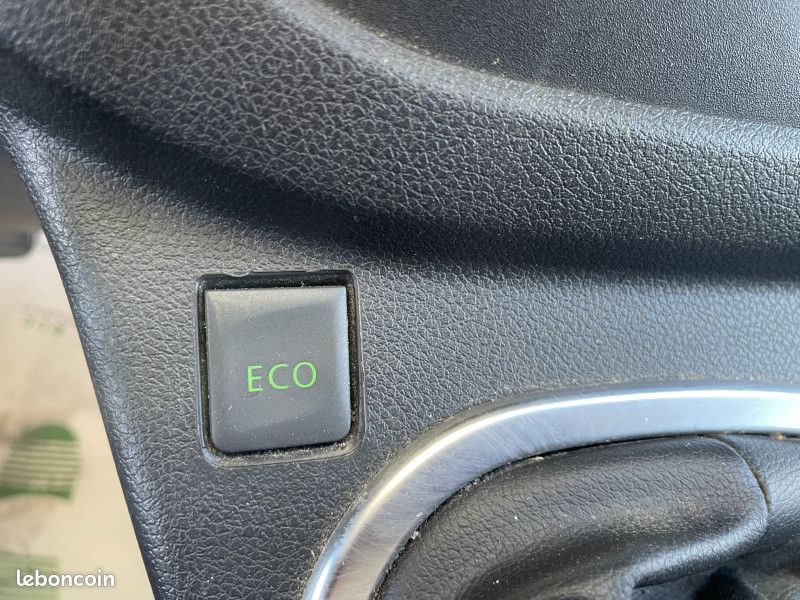 Renault TRAFIC III FG L2H2 1200 2.0 DCI 145CH ENERGY GRAND CONFORT E6 (image 27)