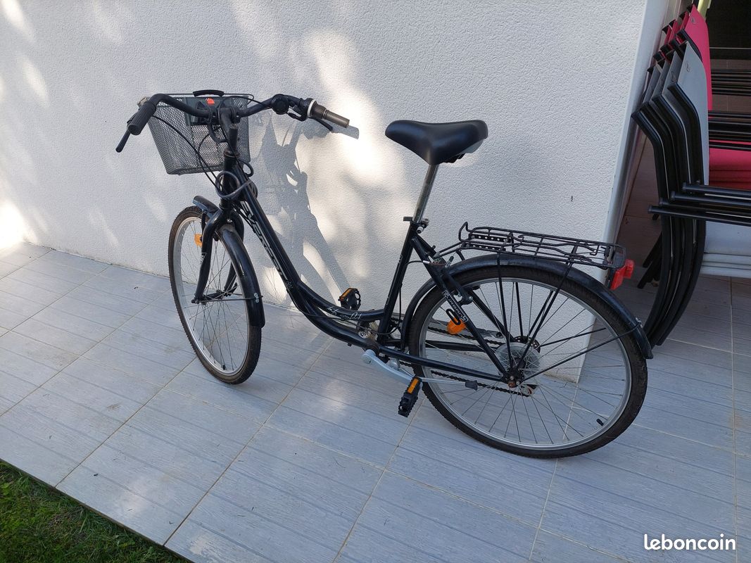Vélo de ville femme (image 1)