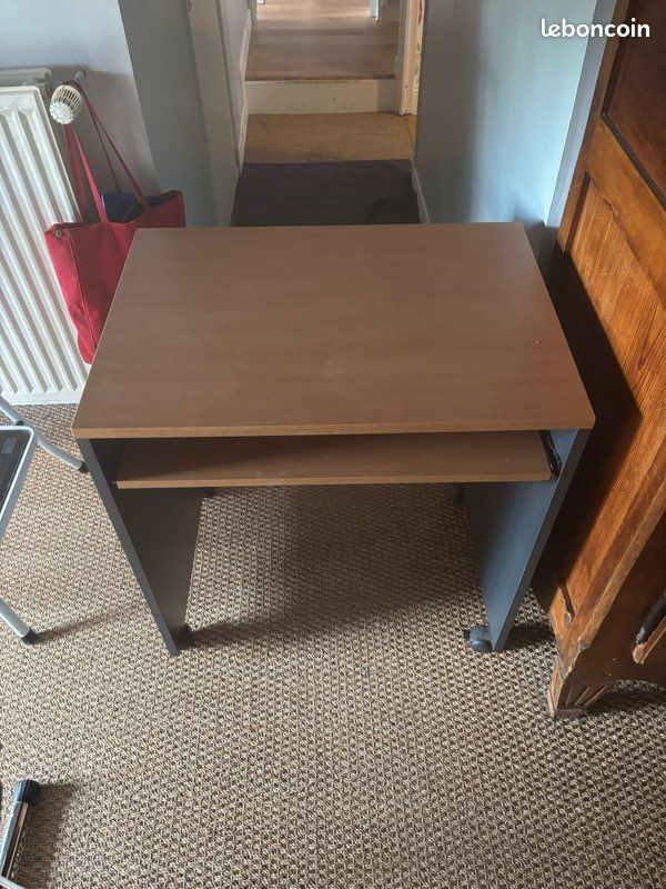 Bureau informatique (image 2)