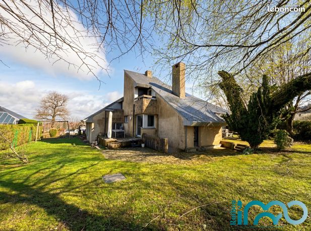 Maison 8 pièces 250 m²