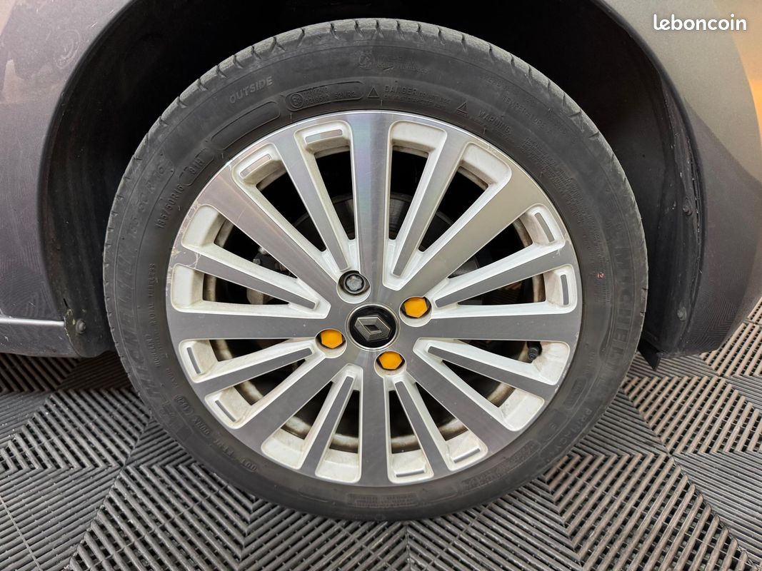 RENAULT TWINGO E-Tech Electrique Achat intégral Vibes (image 17)