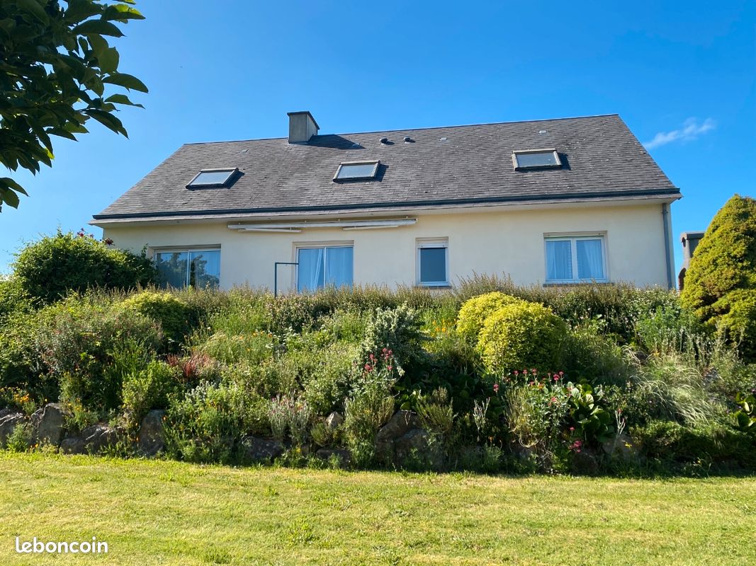 Maison 5 pièces 105 m² · à Tessy-Bocage · 105 m² · 180 000 €