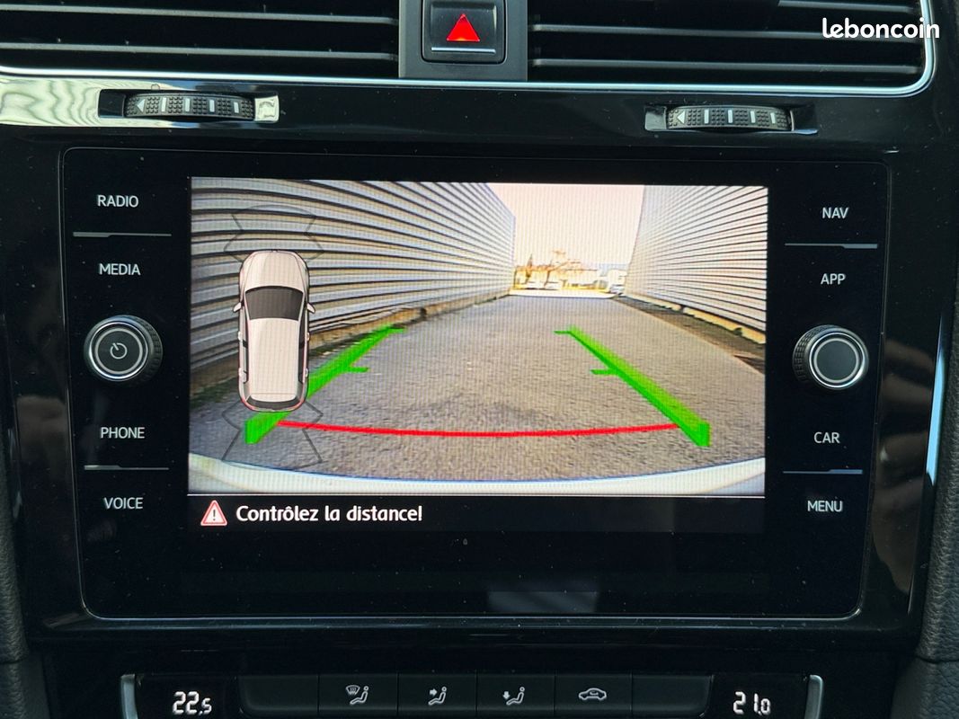 VOLKSWAGEN GOLF 1.4 TSI 125 DSG7 Sound - Carplay - Caméra - ACC - GARANTIE 12 MOIS (image 16)