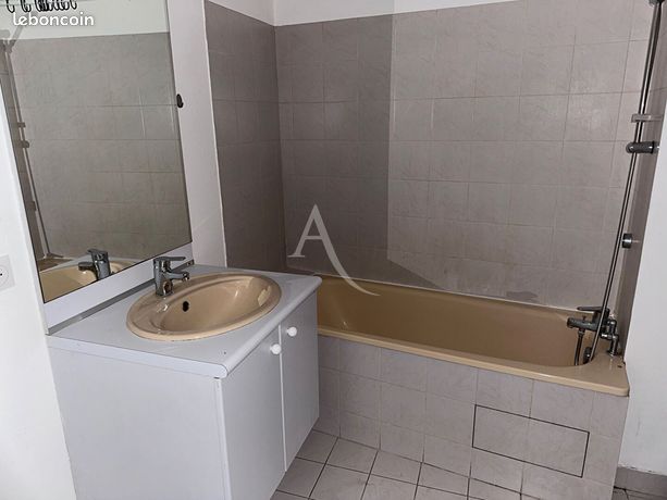 Appartement a louer poissy - 2 pièce(s) - 62 m2 - Surfyn