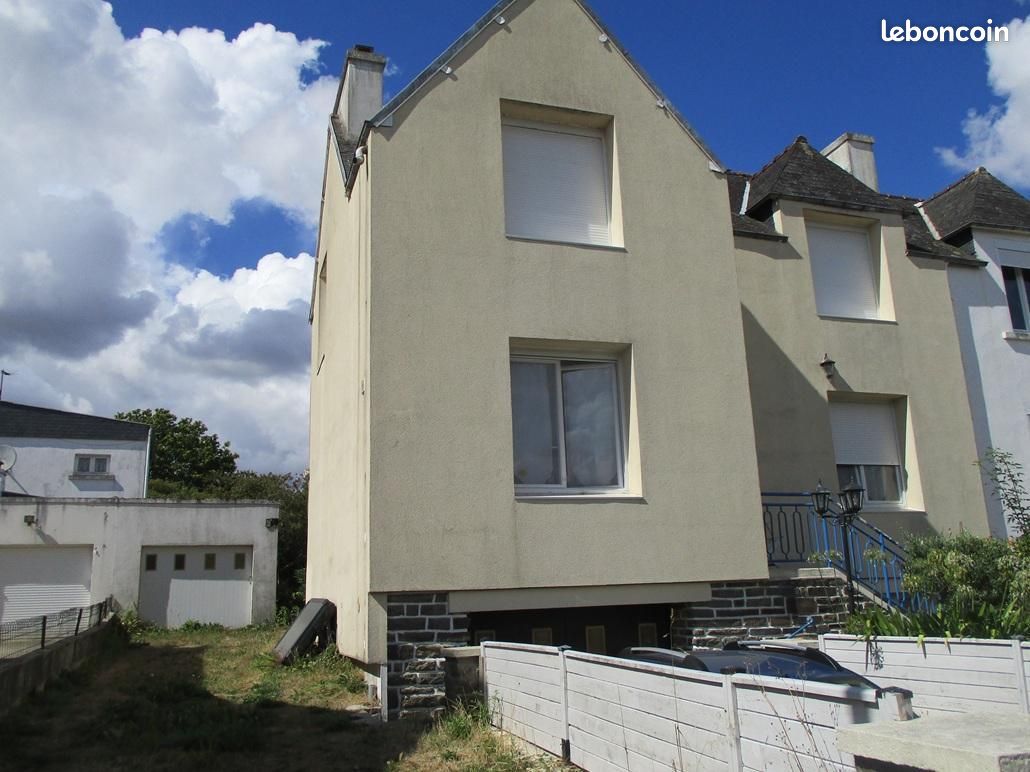 Maison 4 pièces 96 m² · à Landeleau · 96 m² · 158 250 €