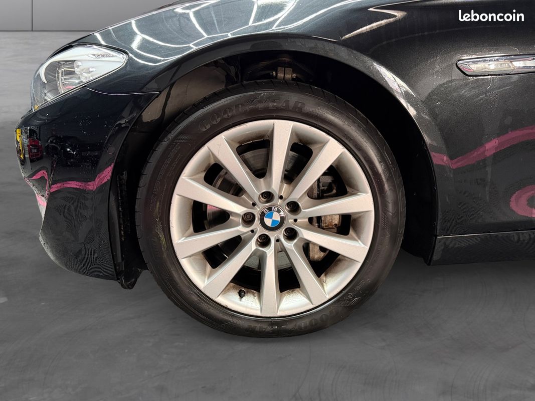 BMW SERIE 5 TOURING 525D LUXE A - 218Ch - Garantie 12 mois (image 15)