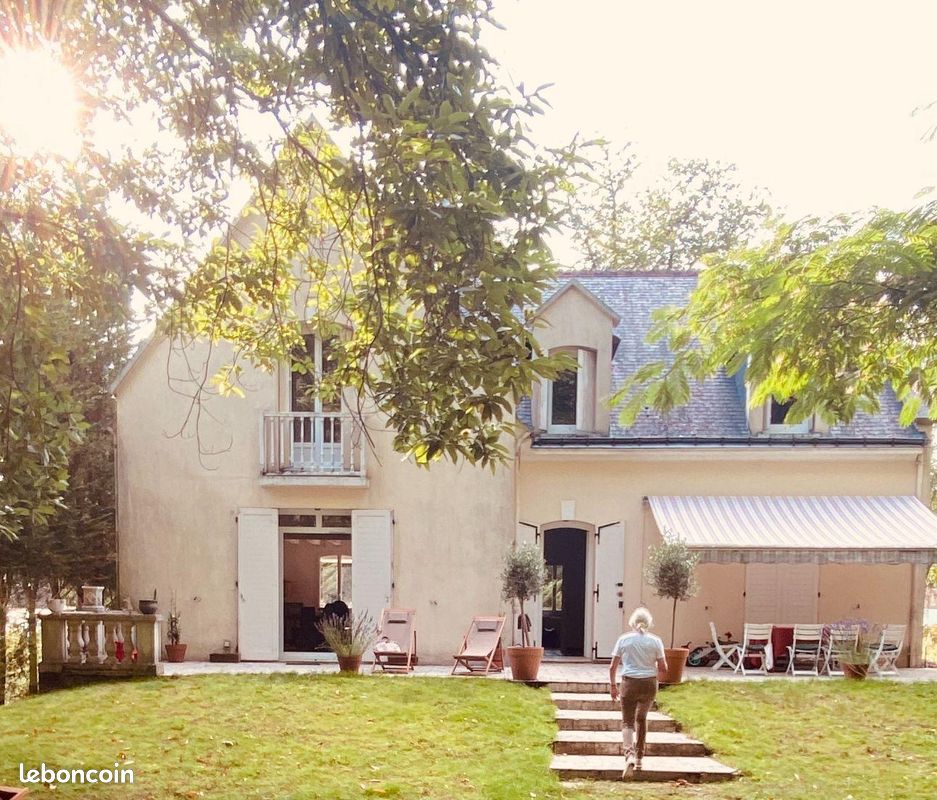 Maison 6 pièces 192 m² · à Montbazon · 192 m² · 410 000 €